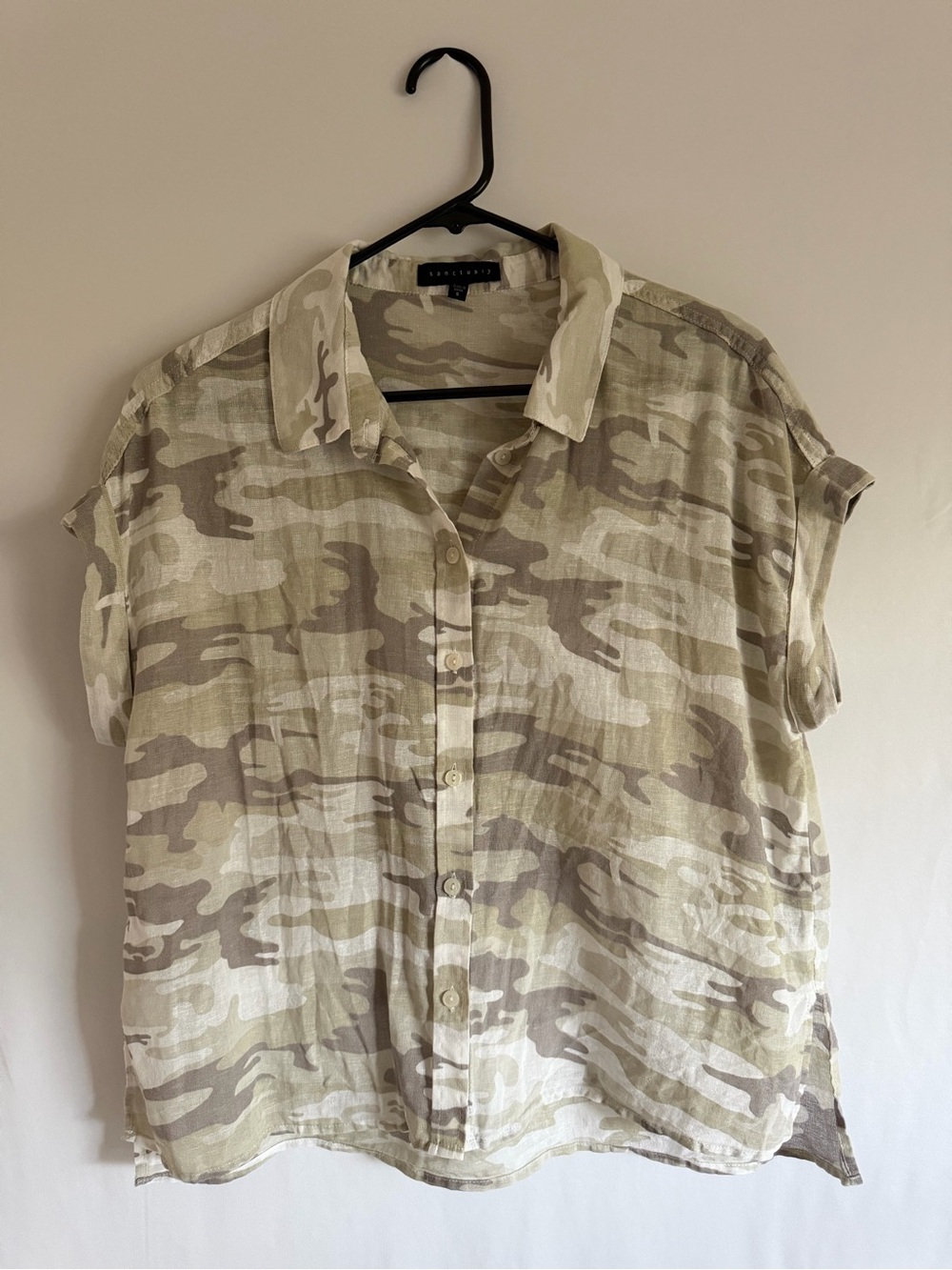 Sanctuary Short Sleeve Camo Linen Blend Shirt S Button Down